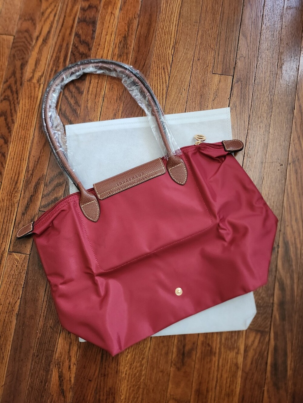 Longchamp Red MEDIUM tote Bag NWT - Picture 2 of 8